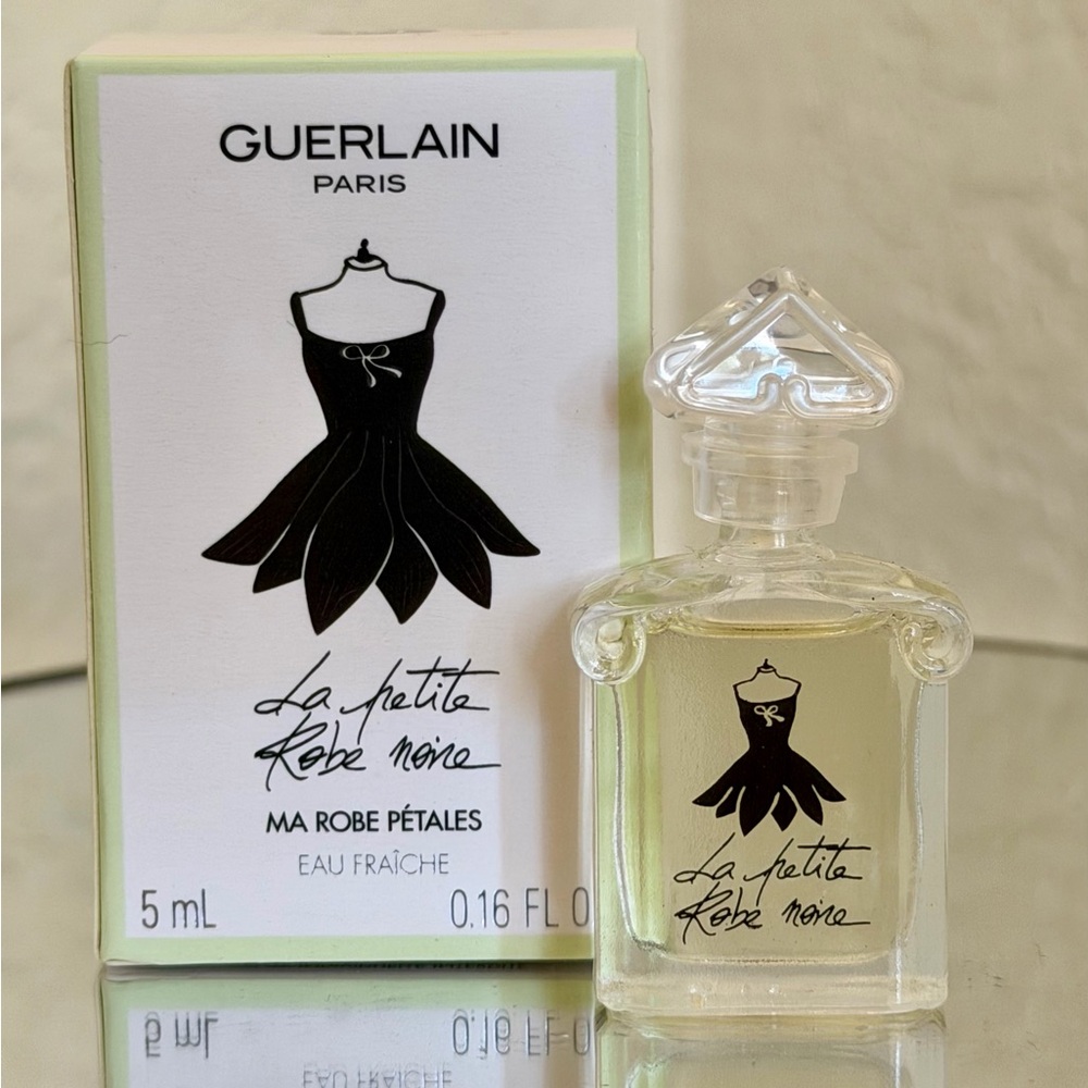 Guerlain La Petite Robe Noire Ma Robe Pétales Eau Fraîche Mini for women